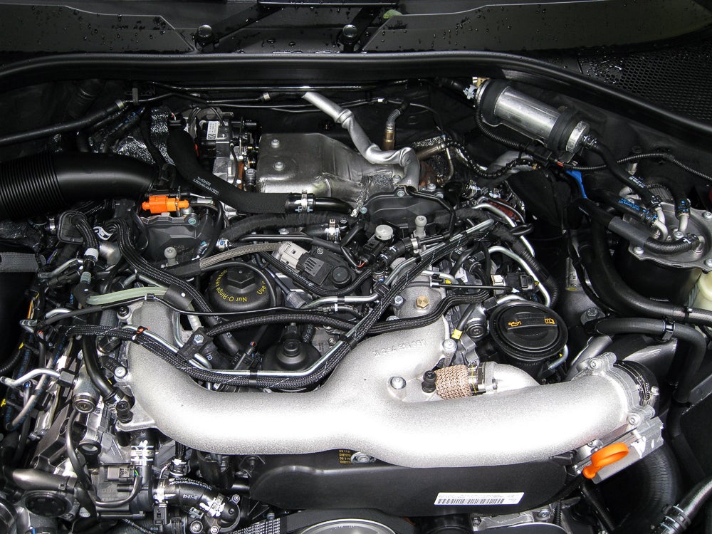Фольксваген 3 литра дизель. VW TDI 3.0. Audi q7 3.0 TDI двигатель. Двигатель CRCA 3.0 TDI. Теплообменник Ауди q7 3.0 TDI.