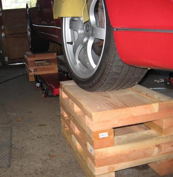 DIY wood block jack stands (cribbing blocks) to support the car